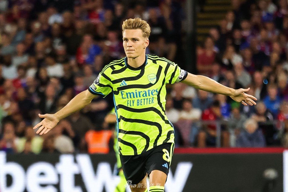 的锋线杀手 的锋线杀手