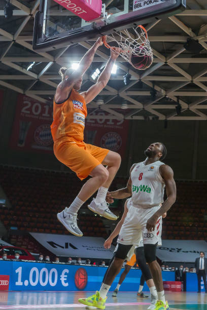 卡瓦哈尔：维尼修斯哪怕只上场半小时也能起到决定性作用