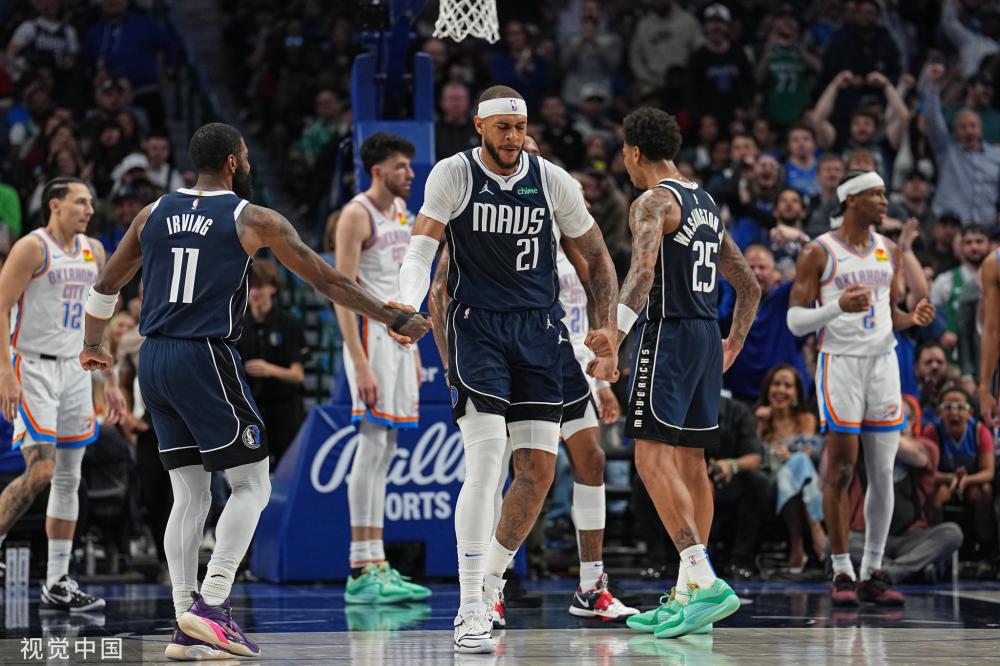 赵心童6-1战胜斯佳辉 晋级斯诺克国锦赛八强